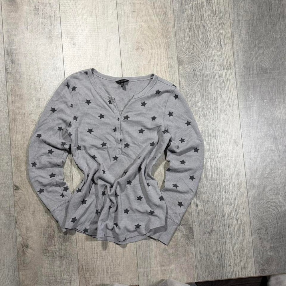 womens vintage y2k star henley long sleeve scene thermal shirt
